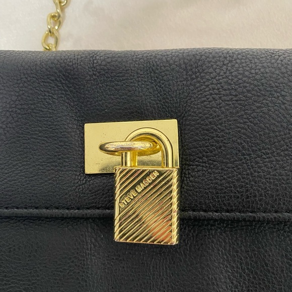 Steve Madden crossbody - Picture 2 of 6